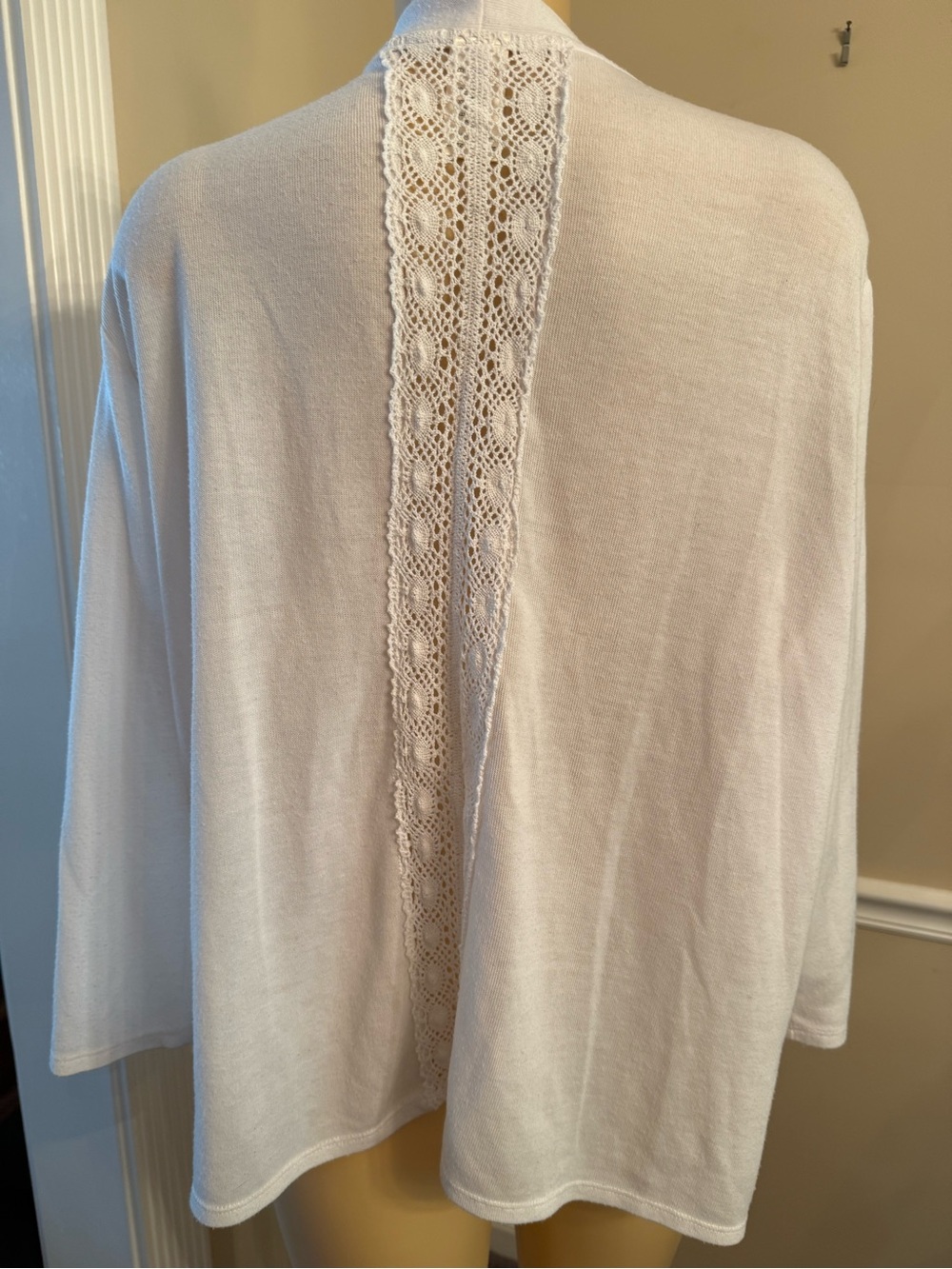 Terra & Sky White Open-Front Lightweight Tunic Cardigan